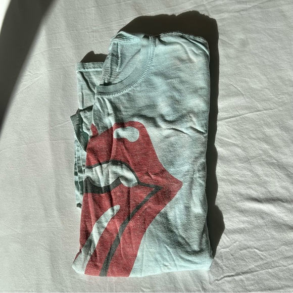 Rolling Stones Graphic Tee - Picture 3 of 8